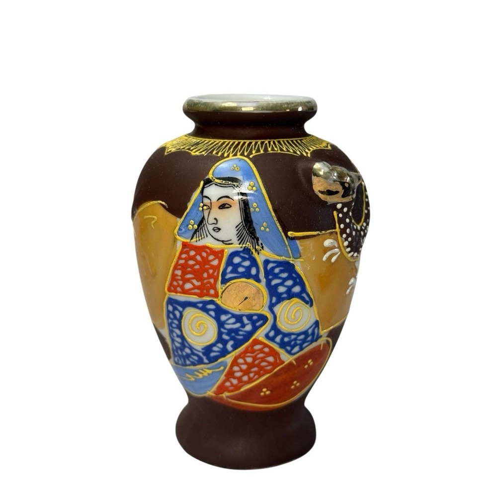 Vintage Satsuma-Style‎ Japanese Vase Hand Painted Moriage Trim Made in Japan